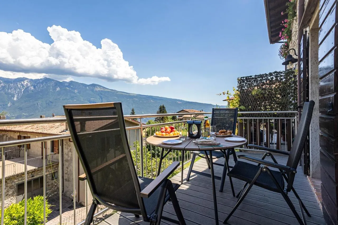 Appartment Capri Tignale Italy