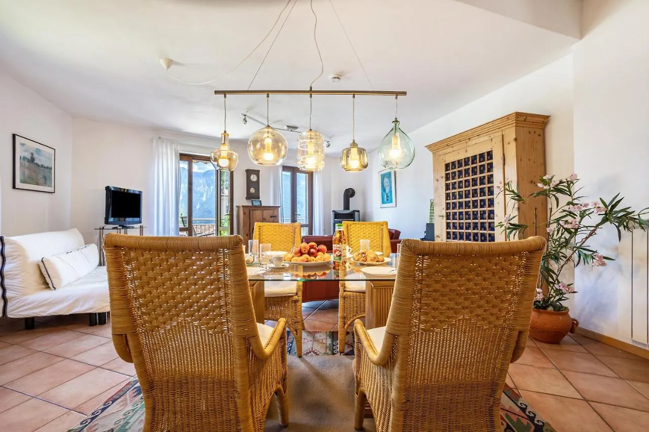 Appartment Capri Tignale Italy